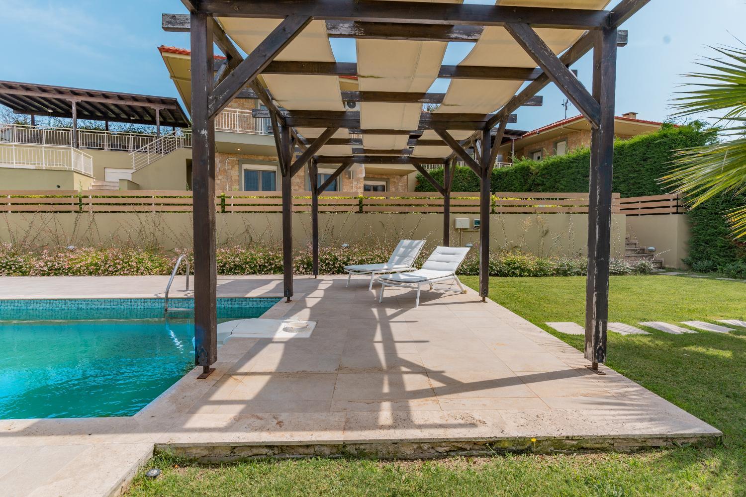 Villa Sani Breeze By Halu! *